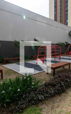 Apartamento à venda com 75m², 2 quartos e 1 vaga Apartamento à venda com 75m², 2 quartos e 1 vagaÁrea Comum - Playground