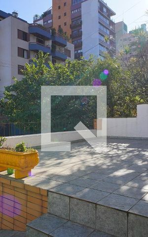 Apartamento à venda com 200m², 2 quartos e 2 vagasÁrea Externa