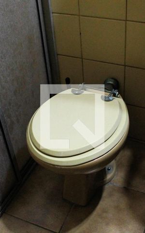Casa à venda com 182m², 3 quartos e 2 vagas Casa à venda com 182m², 3 quartos e 2 vagasBanheiro 4