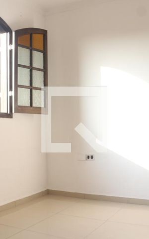 Casa para alugar com 90m², 2 quartos e 1 vagaQuarto 1
