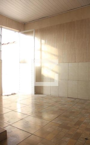 Casa para alugar com 90m², 2 quartos e 1 vagaCozinha