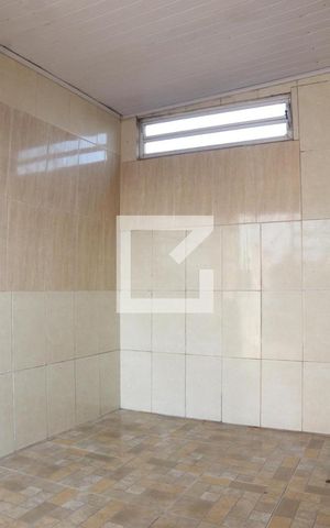 Casa para alugar com 90m², 2 quartos e 1 vagaCozinha
