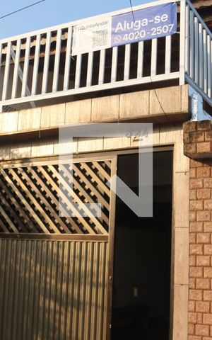 Casa para alugar com 90m², 2 quartos e 1 vagaFachada