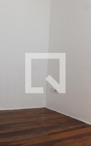 Casa para alugar com 90m², 2 quartos e 1 vagaSala