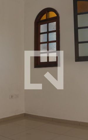 Casa para alugar com 90m², 2 quartos e 1 vagaQuarto 1