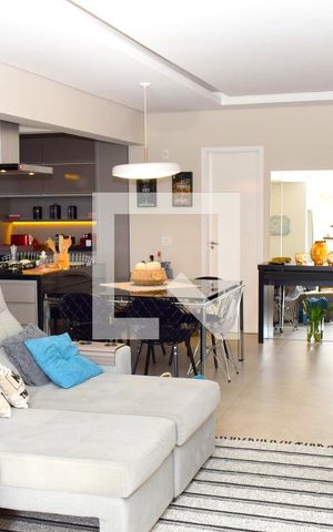 Apartamento à venda com 96m², 2 quartos e 2 vagasSala