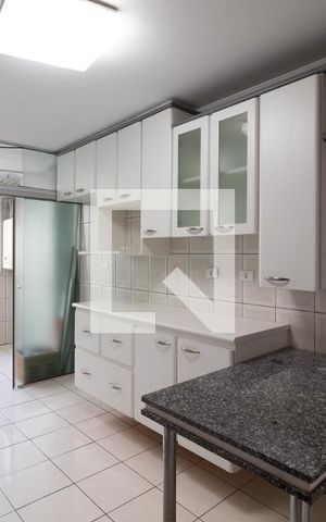 Apartamento à venda com 96m², 3 quartos e 2 vagasCozinha