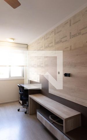 Apartamento à venda com 96m², 3 quartos e 2 vagasQuarto 2 / Escritório