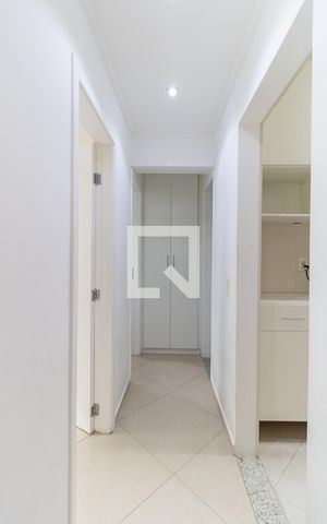 Apartamento para alugar com 55m², 2 quartos e 2 vagas Apartamento para alugar com 55m², 2 quartos e 2 vagasCorredor
