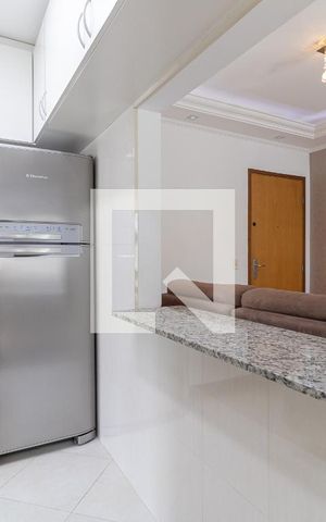 Apartamento para alugar com 55m², 2 quartos e 2 vagas Apartamento para alugar com 55m², 2 quartos e 2 vagasCozinha