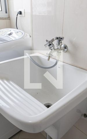 Apartamento para alugar com 55m², 2 quartos e 2 vagas Apartamento para alugar com 55m², 2 quartos e 2 vagasLavanderia