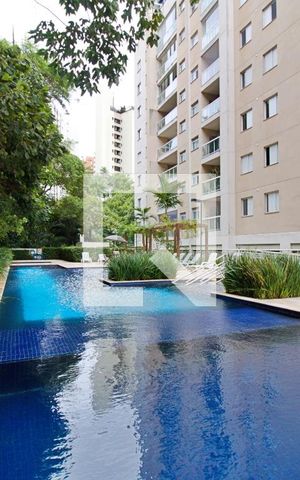Apartamento à venda com 102m², 3 quartos e 2 vagas Apartamento à venda com 102m², 3 quartos e 2 vagasÁrea comum - Piscina