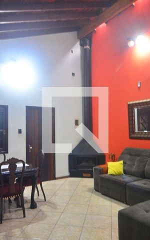 Casa à venda com 140m², 2 quartos e sem vagaSala
