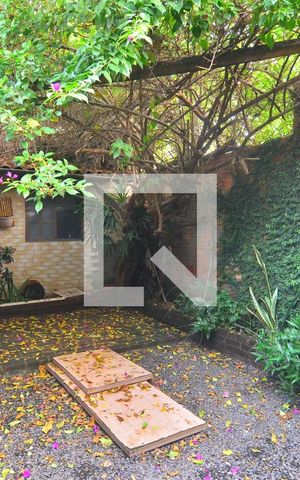 Casa à venda com 140m², 2 quartos e sem vagaPátio