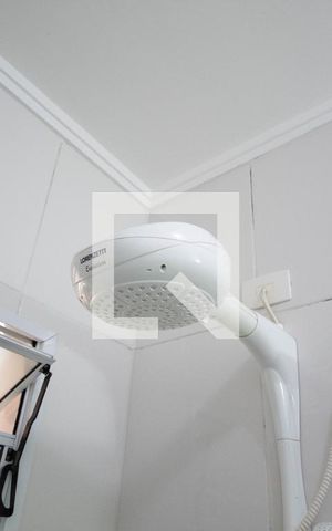 Casa de condomínio à venda com 109m², 3 quartos e 2 vagas Casa de condomínio à venda com 109m², 3 quartos e 2 vagasBanheiro Corredor