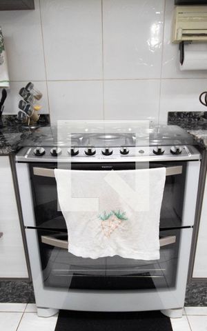 Casa de condomínio à venda com 109m², 3 quartos e 2 vagas Casa de condomínio à venda com 109m², 3 quartos e 2 vagasCozinha