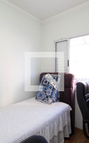 Casa de condomínio à venda com 109m², 3 quartos e 2 vagas Casa de condomínio à venda com 109m², 3 quartos e 2 vagasQuarto 3