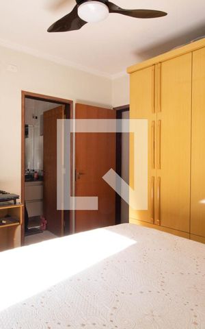 Casa de condomínio à venda com 109m², 3 quartos e 2 vagas Casa de condomínio à venda com 109m², 3 quartos e 2 vagasSuíte