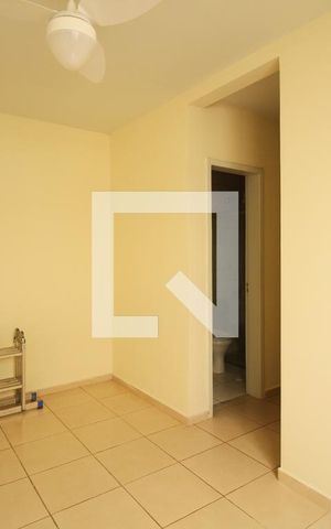 Apartamento para alugar com 42m², 2 quartos e 1 vagaSala