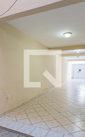 Casa à venda com 250m², 3 quartos e 5 vagas Casa à venda com 250m², 3 quartos e 5 vagasÁrea de Serviço e Espaço Churrasco