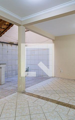 Casa à venda com 250m², 3 quartos e 5 vagas Casa à venda com 250m², 3 quartos e 5 vagasÁrea de Serviço e Espaço Churrasco