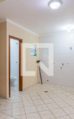 Casa à venda com 250m², 3 quartos e 5 vagas Casa à venda com 250m², 3 quartos e 5 vagasÁrea de Serviço e Espaço Churrasco