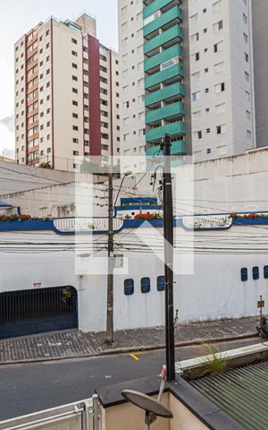 Casa à venda com 250m², 3 quartos e 5 vagas Casa à venda com 250m², 3 quartos e 5 vagasVista da Varanda da Sala