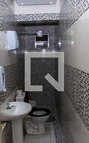 Casa à venda com 445m², 7 quartos e 5 vagasBanheiro