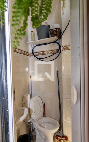 Casa à venda com 445m², 7 quartos e 5 vagasBanheiro da Garagem