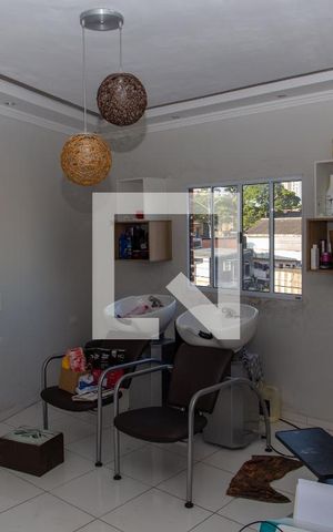 Casa à venda com 445m², 7 quartos e 5 vagasCozinha