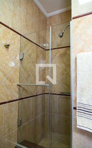 Apartamento à venda com 200m², 3 quartos e 2 vagasBanheiro da Suíte 1