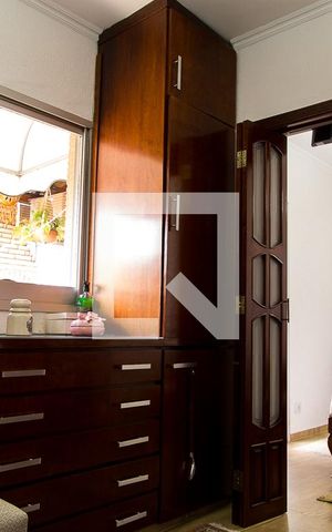 Apartamento à venda com 200m², 3 quartos e 2 vagasCloset da Suíte 2