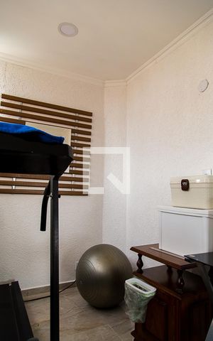 Apartamento à venda com 200m², 3 quartos e 2 vagasEscritório