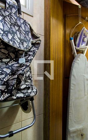 Apartamento à venda com 200m², 3 quartos e 2 vagasBanheira de Serviço