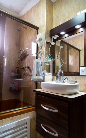 Apartamento à venda com 200m², 3 quartos e 2 vagasBanheiro da Suíte 2