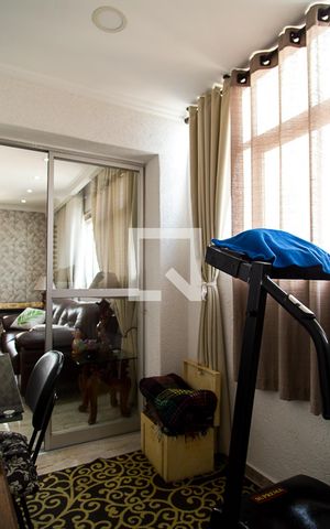 Apartamento à venda com 200m², 3 quartos e 2 vagasEscritório