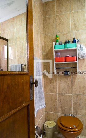 Apartamento à venda com 200m², 3 quartos e 2 vagasBanheiro da Suíte 2