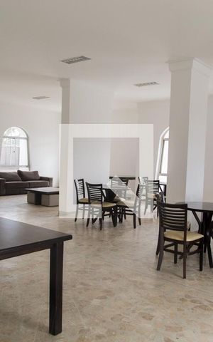 Apartamento à venda com 200m², 3 quartos e 2 vagas Apartamento à venda com 200m², 3 quartos e 2 vagasSalão de Festas