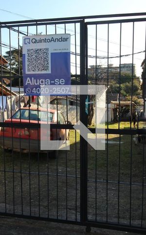 Casa de condomínio para alugar com 35m², 1 quarto e sem vaga Casa de condomínio para alugar com 35m², 1 quarto e sem vagaFachada