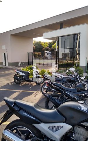 Apartamento para alugar com 43m², 2 quartos e 1 vaga Apartamento para alugar com 43m², 2 quartos e 1 vagaGaragem - Motocicletas