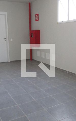 Apartamento para alugar com 43m², 2 quartos e 1 vagaHall social