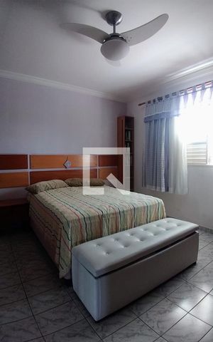 Casa à venda com 278m², 3 quartos e 4 vagasDormitório