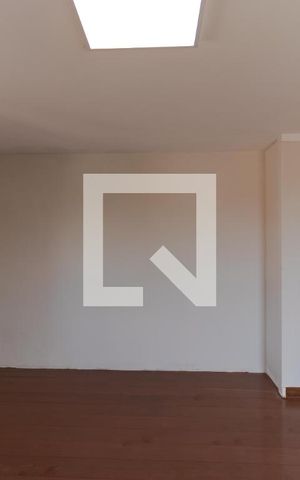 Casa à venda com 1000m², 13 quartos e 4 vagas Casa à venda com 1000m², 13 quartos e 4 vagasSuíte 04
