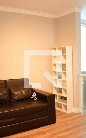 Casa de condomínio para alugar com 330m², 4 quartos e 4 vagasSala 2 