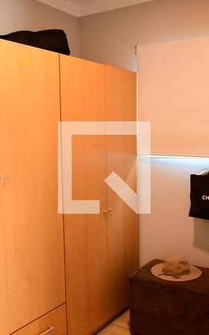 Casa de condomínio para alugar com 330m², 4 quartos e 4 vagasCloset da suíte 1