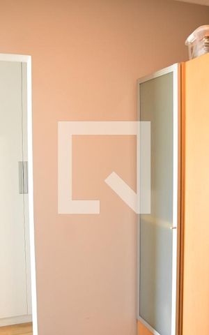 Casa de condomínio para alugar com 330m², 4 quartos e 4 vagasCloset da suíte 1