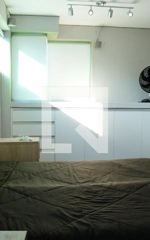 Casa de condomínio para alugar com 330m², 4 quartos e 4 vagasSuíte 2 