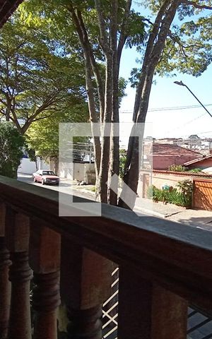 Casa à venda com 370m², 4 quartos e 4 vagas Casa à venda com 370m², 4 quartos e 4 vagasVaranda da Sala