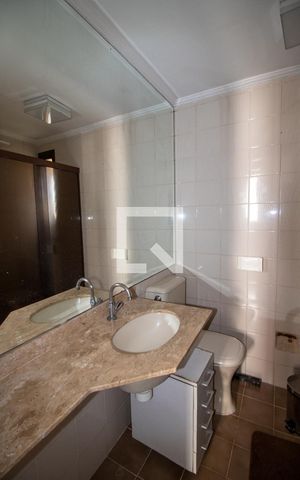 Apartamento à venda com 68m², 2 quartos e 1 vagaBanheiro