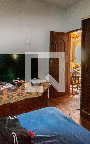 Casa à venda com 372m², 3 quartos e 3 vagas Casa à venda com 372m², 3 quartos e 3 vagasQuarto 1